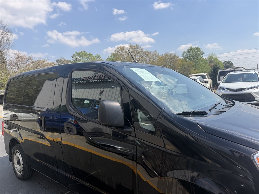2018 Nissan NV200 - $9,995