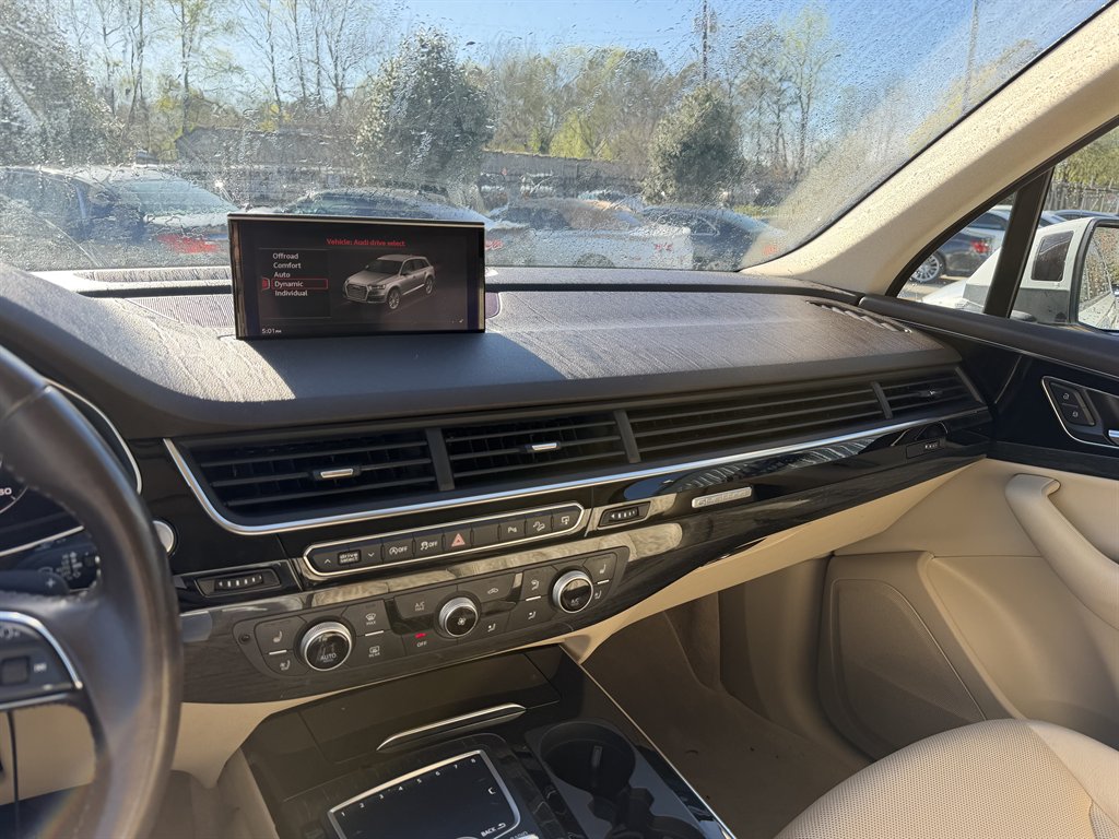 2017 Audi Q7 - $14,995