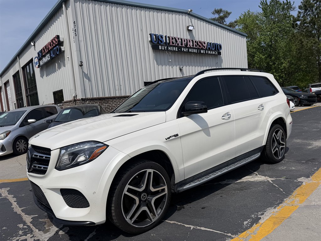 2018 Mercedes-Benz GLS - $18,995