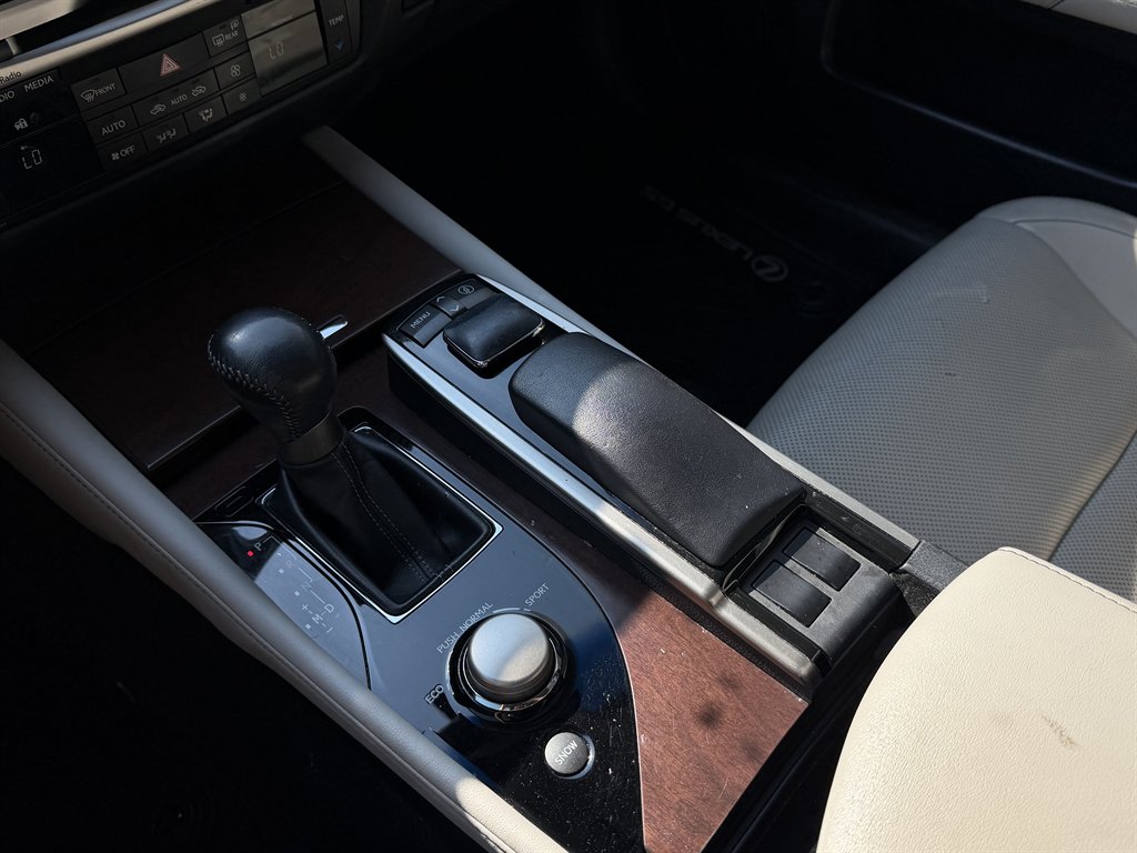 2014 Lexus GS - $14,995
