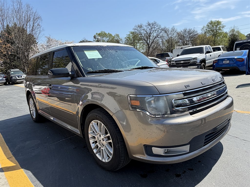 2014 Ford Flex - $7,995