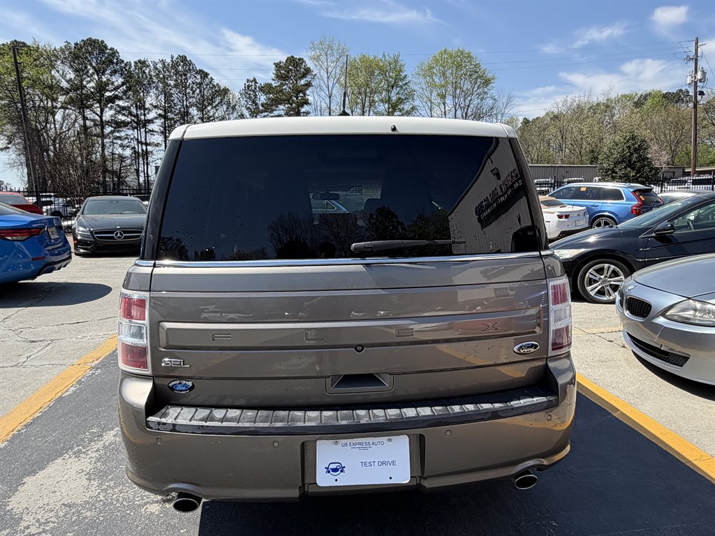 2014 Ford Flex - $7,995