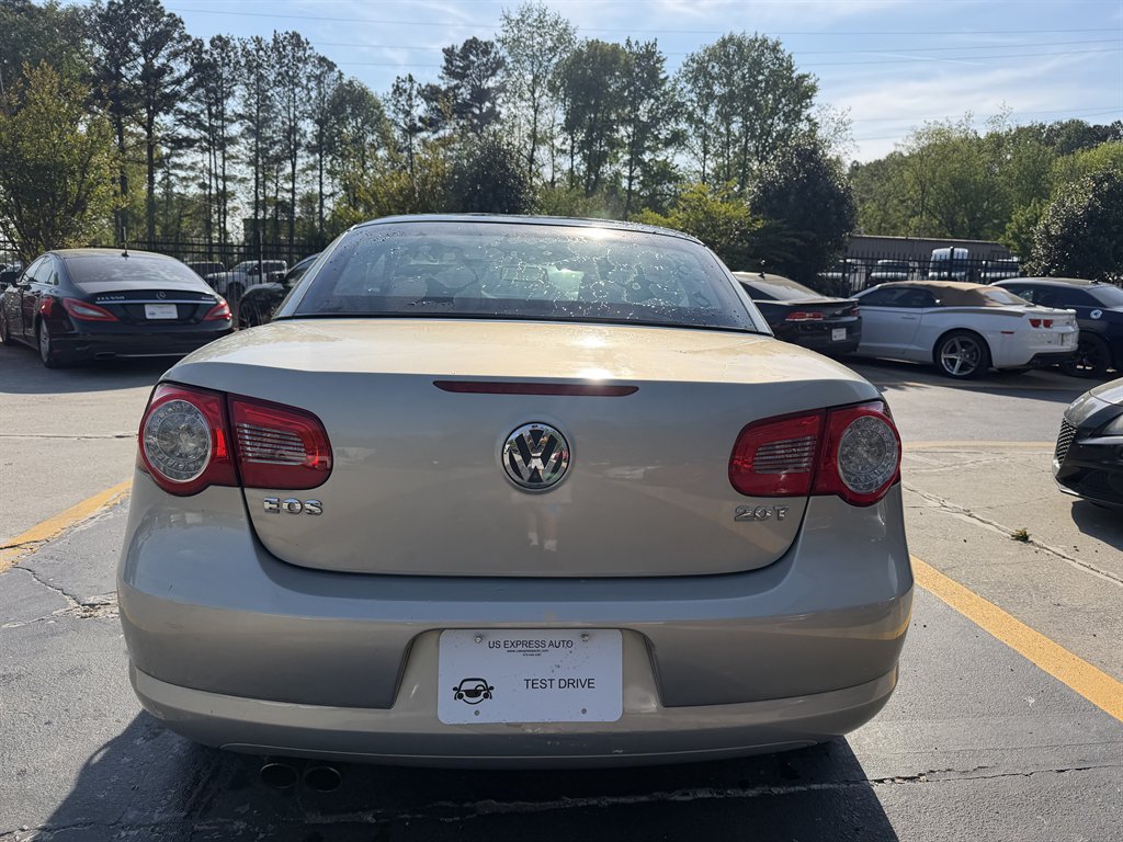 2010 Volkswagen Eos - $7,995