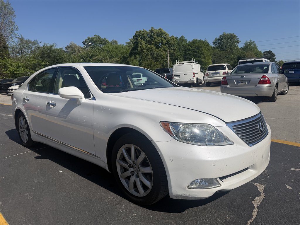 2007 Lexus LS - $10,995