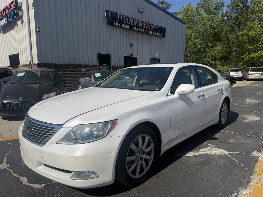 2007 Lexus LS - $10,995