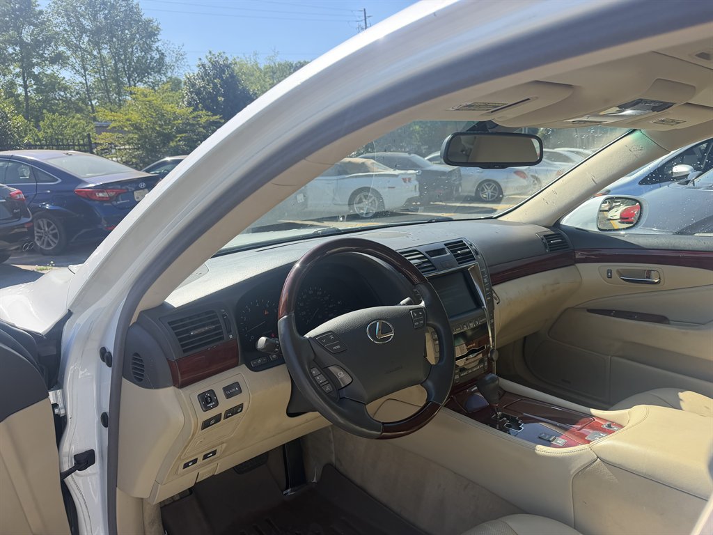 2007 Lexus LS - $10,995