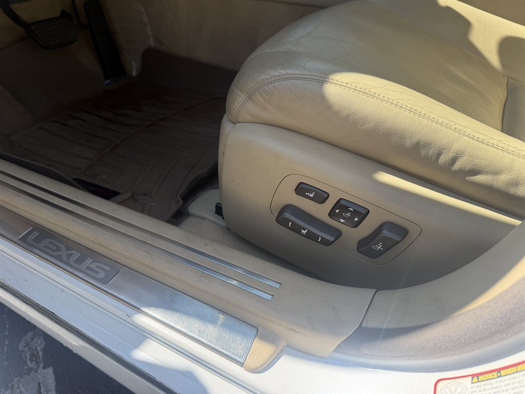 2007 Lexus LS - $10,995