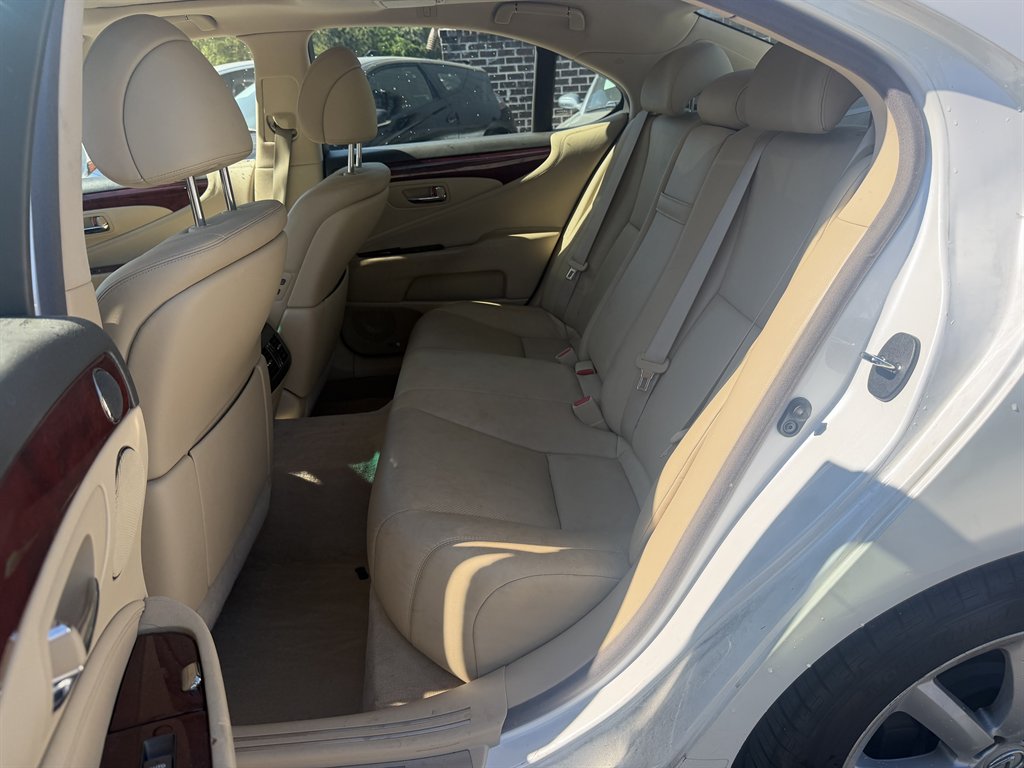 2007 Lexus LS - $10,995