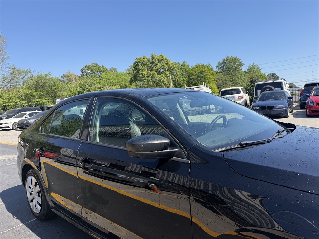 2012 Volkswagen Jetta - $4,995