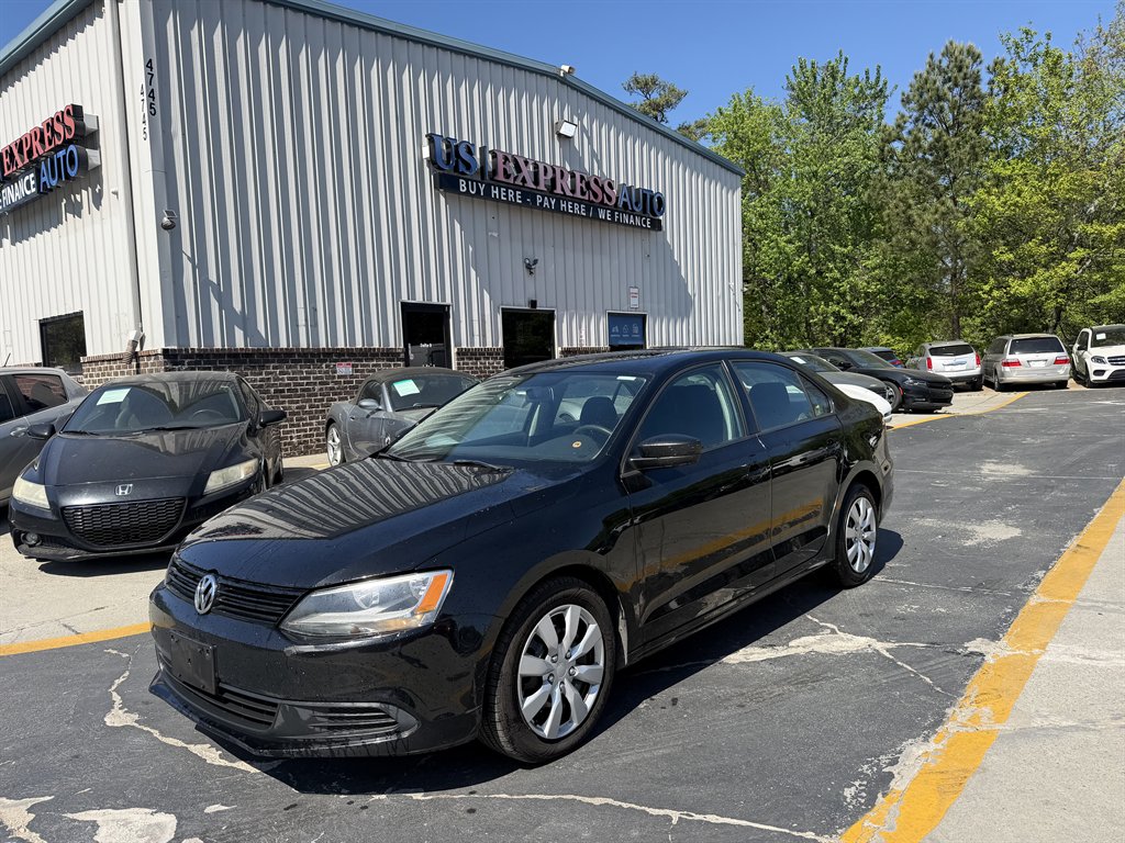 2012 Volkswagen Jetta - $4,995