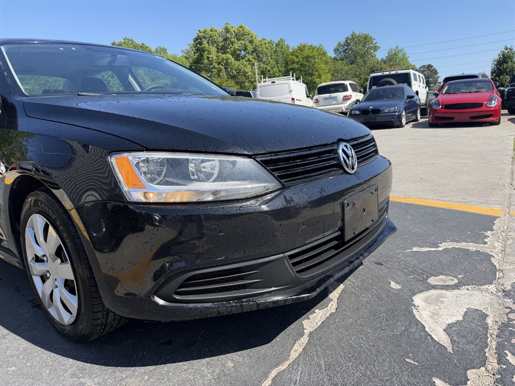 2012 Volkswagen Jetta - $4,995