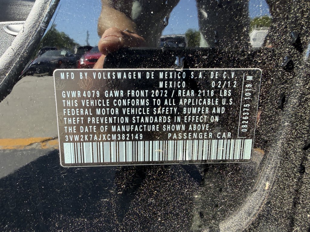 2012 Volkswagen Jetta - $4,995