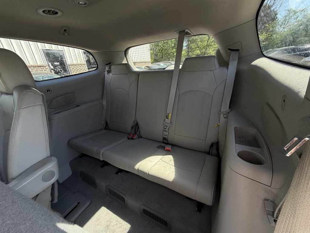 2015 Buick Enclave - $8,995