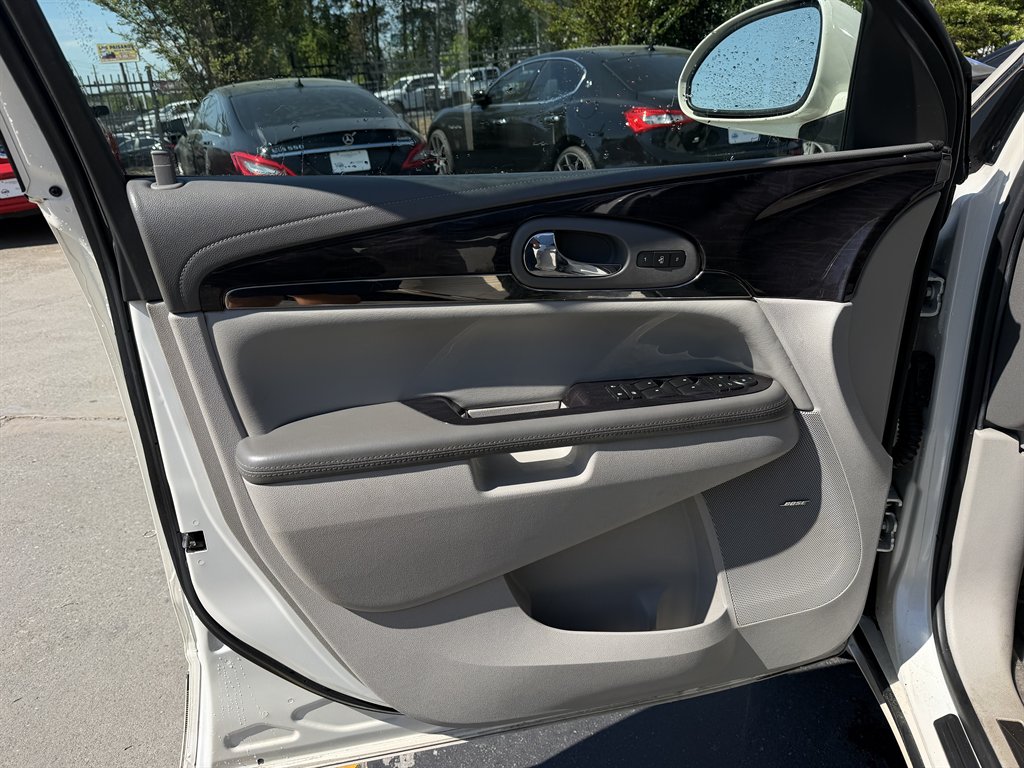 2015 Buick Enclave - $8,995