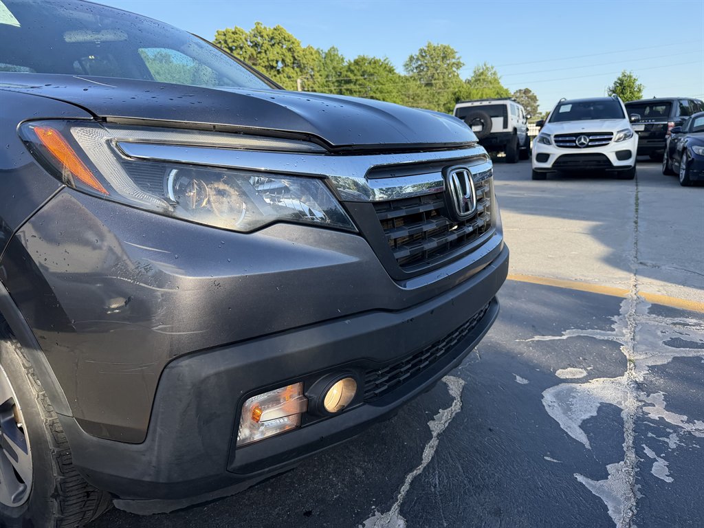2017 Honda Ridgeline - $14,995