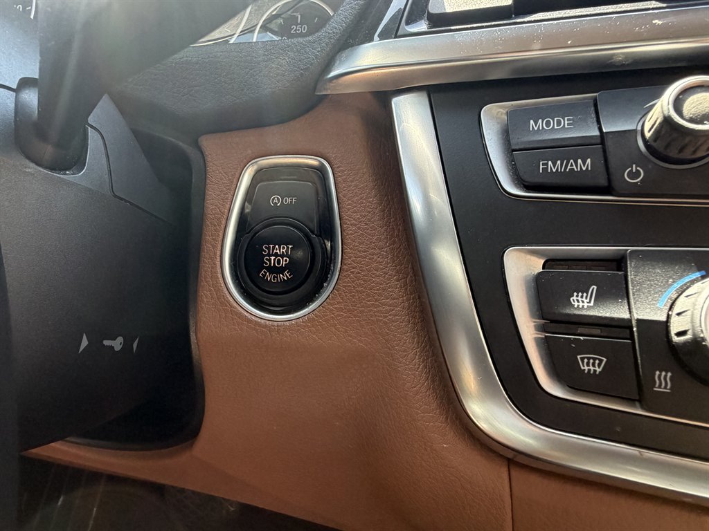 2015 BMW 3 Series - $8,175