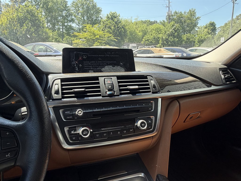 2015 BMW 3 Series - $8,175