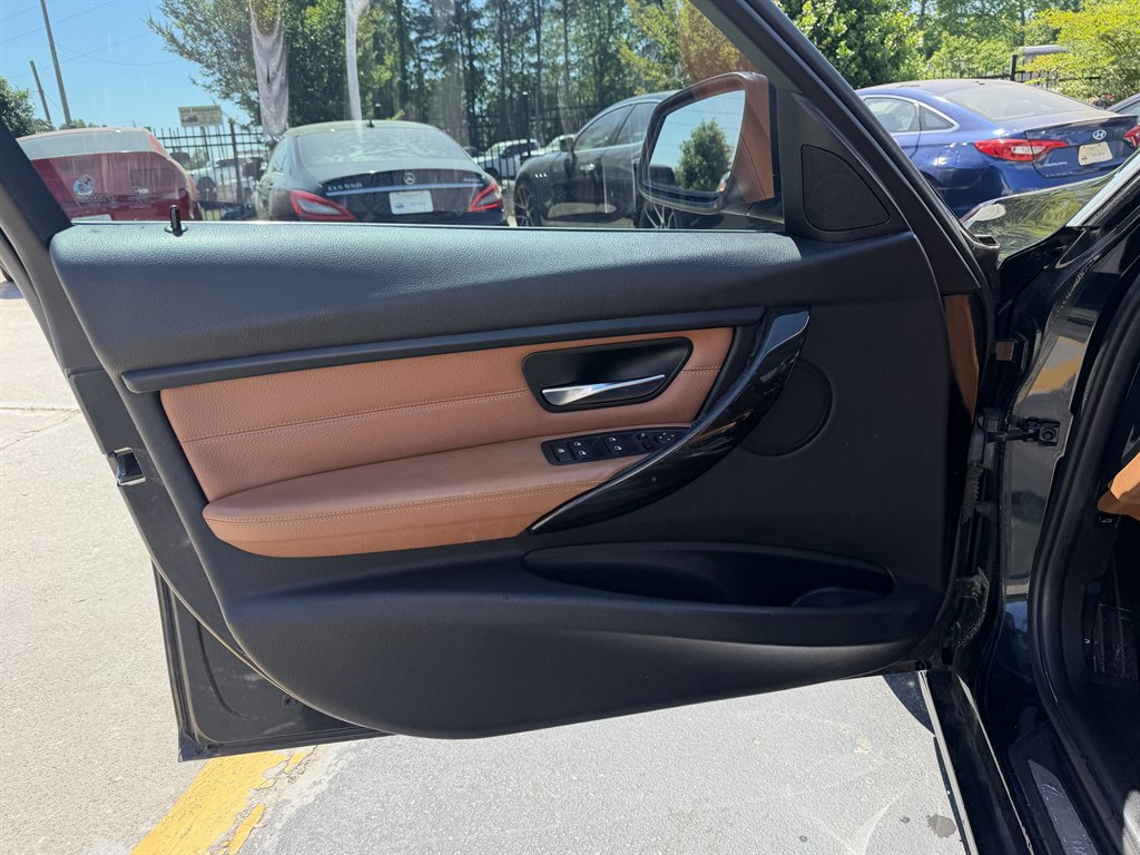 2015 BMW 3 Series - $8,175