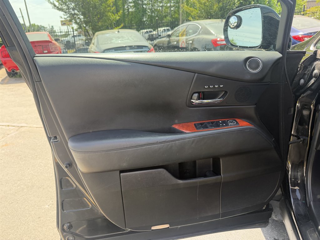 2010 Lexus RX - $10,275