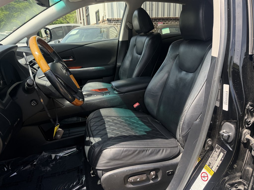 2010 Lexus RX - $10,275