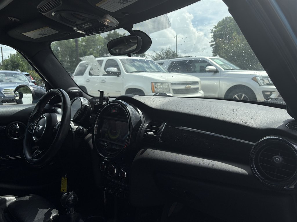 2015 MINI Cooper - $9,675