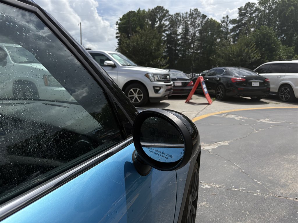 2015 MINI Cooper - $9,675