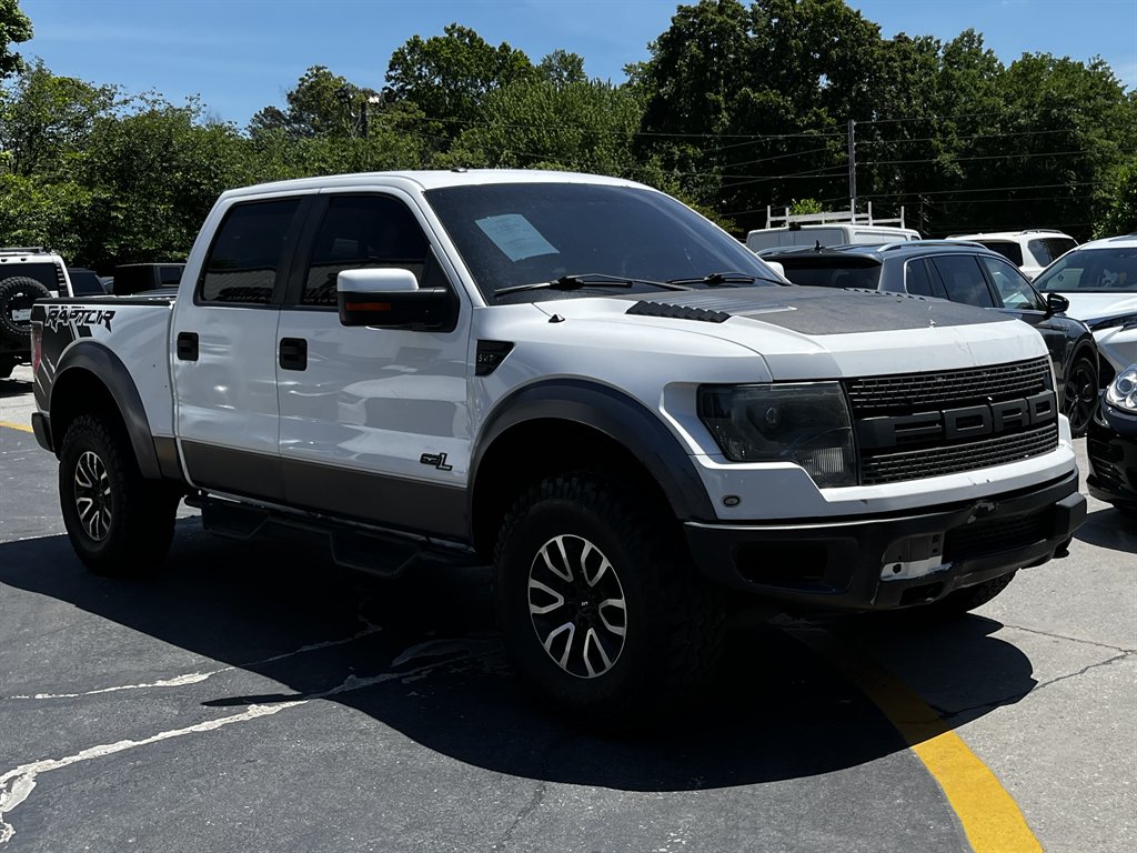 2013 Ford F150 - $19,995
