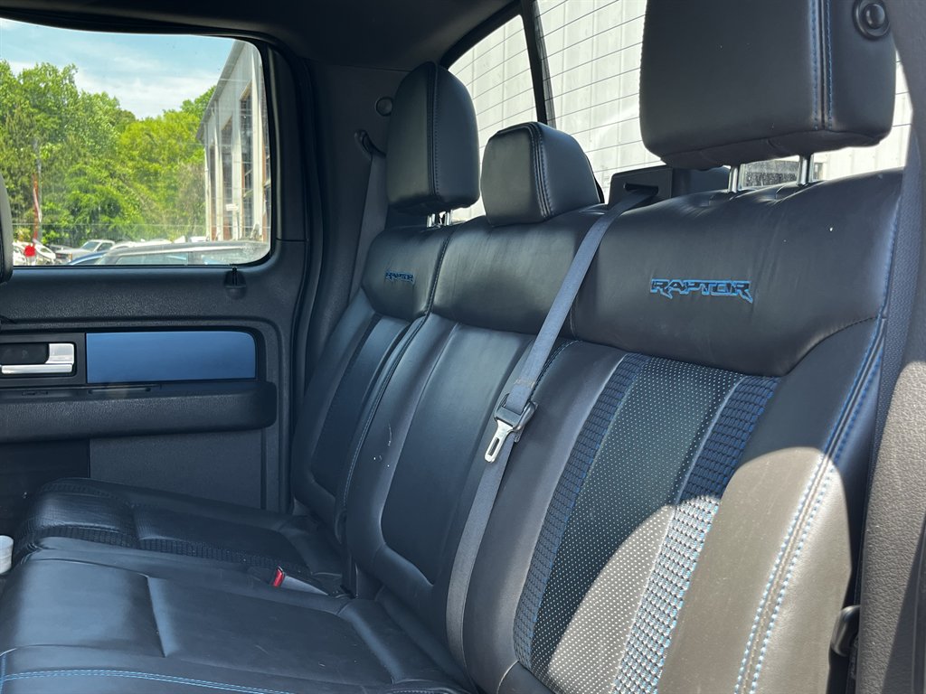 2013 Ford F150 - $19,995