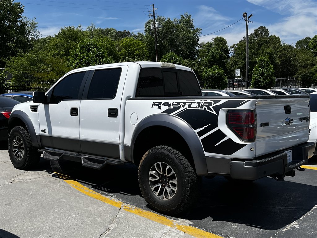 2013 Ford F150 - $19,995