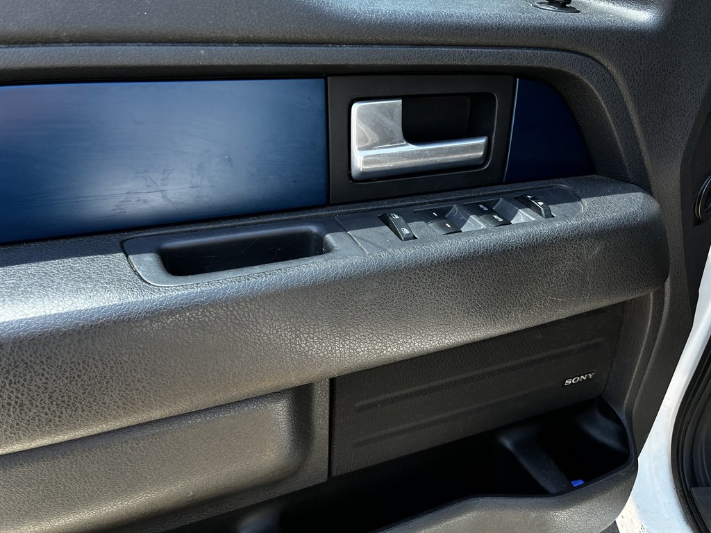 2013 Ford F150 - $19,995