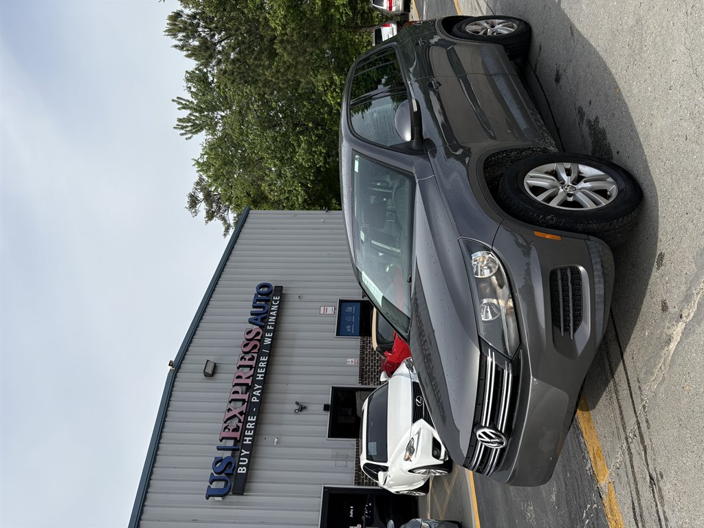 2012 Volkswagen Tiguan - $5,995