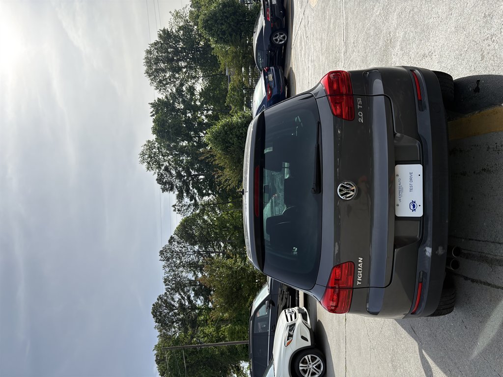 2012 Volkswagen Tiguan - $5,995