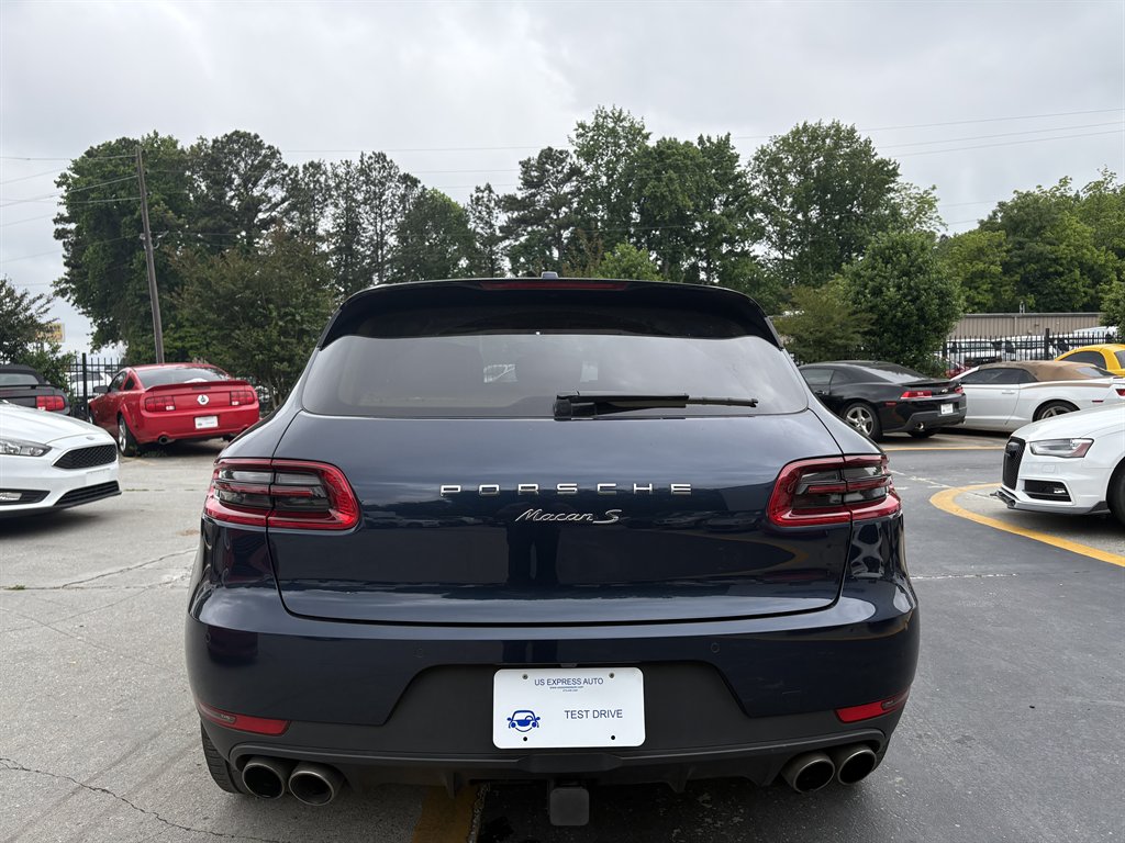 2016 Porsche Macan - $20,175