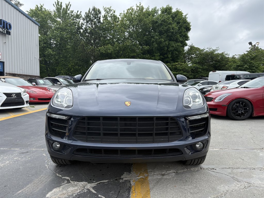 2016 Porsche Macan - $20,175