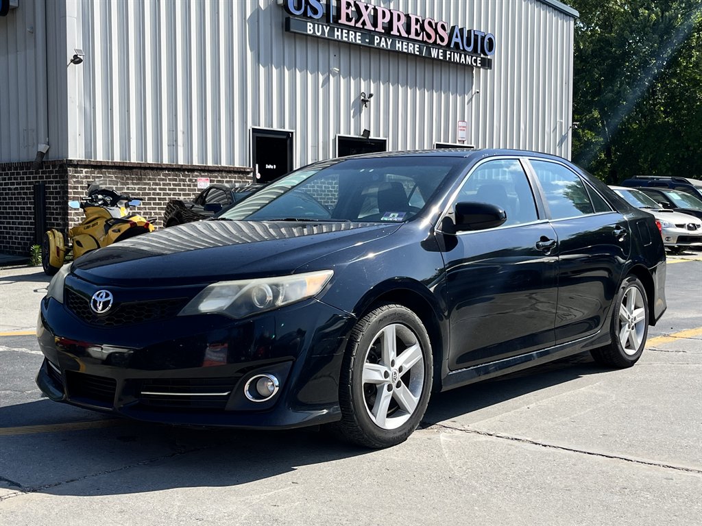2013 Toyota Camry - $10,107