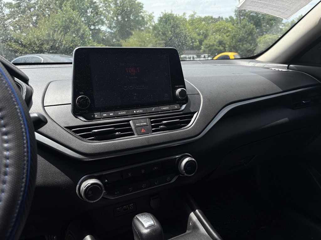 2019 Nissan Altima - $9,995