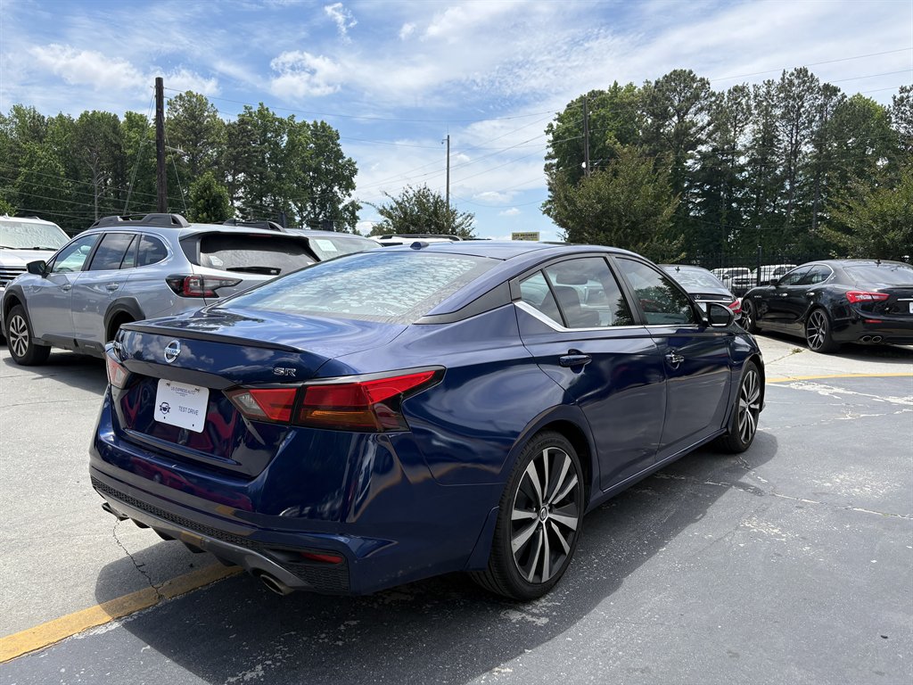 2019 Nissan Altima - $9,995