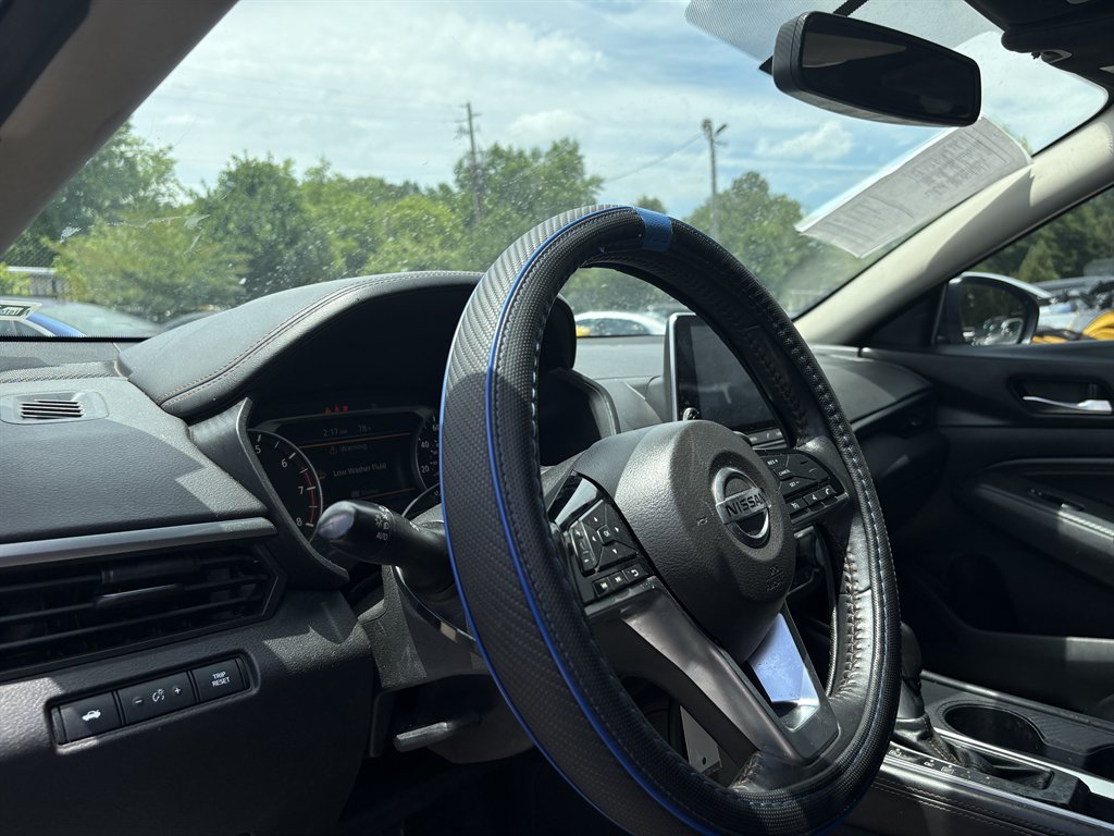2019 Nissan Altima - $9,995