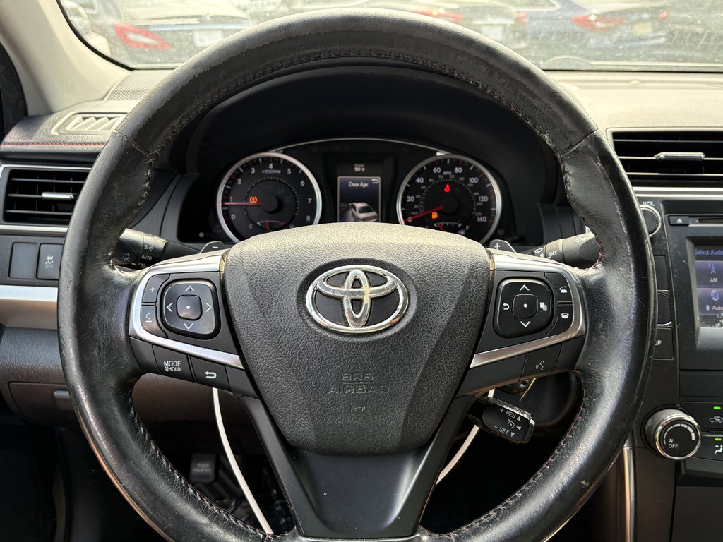 2016 Toyota Camry - $6,995