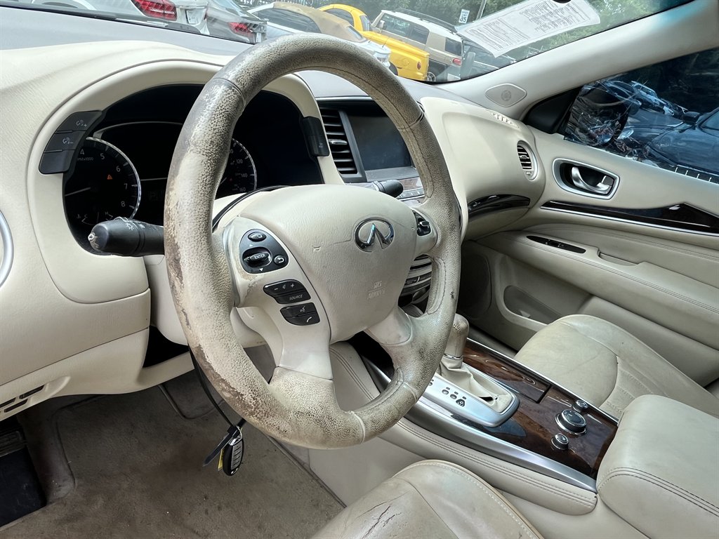2014 INFINITI QX60 - $7,995