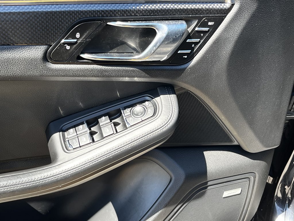 2015 Porsche Macan - $12,995