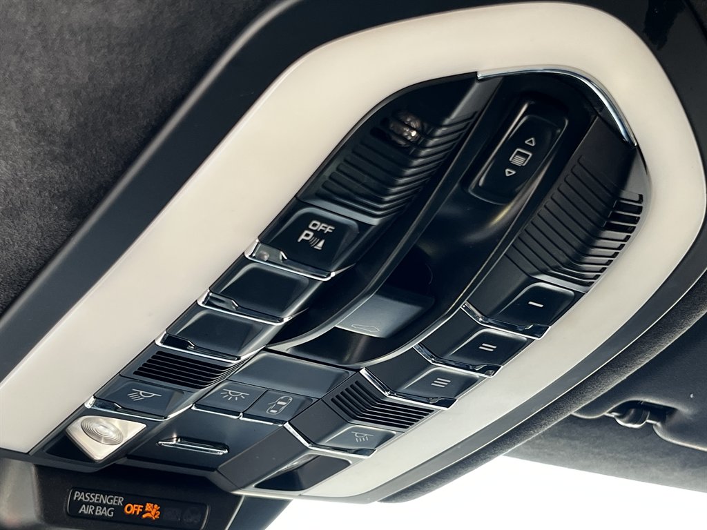 2015 Porsche Macan - $12,995