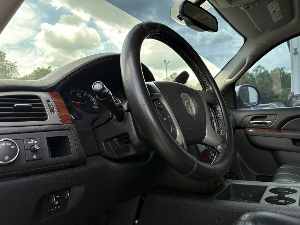 2011 Chevrolet Tahoe - $6,995
