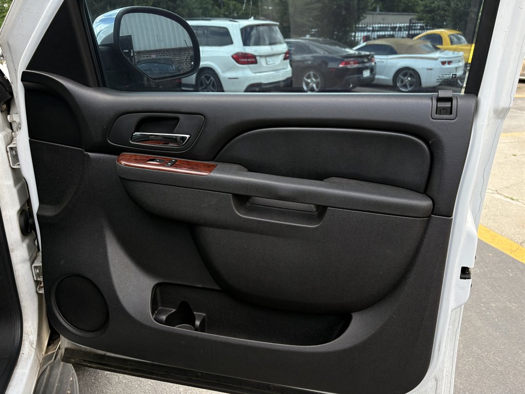2011 Chevrolet Tahoe - $6,995