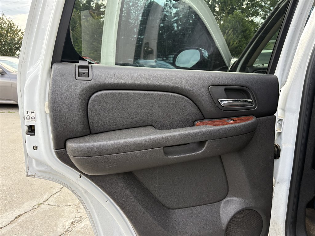 2011 Chevrolet Tahoe - $6,995