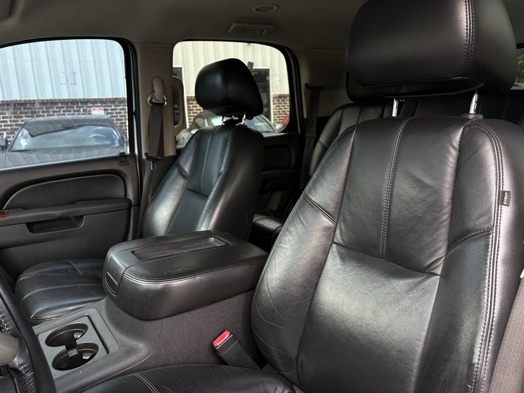 2011 Chevrolet Tahoe - $6,995