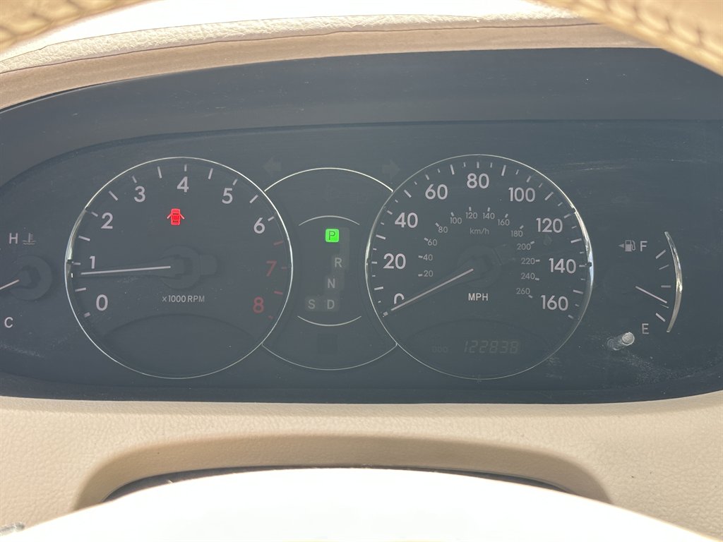 2005 Toyota Avalon - $6,995