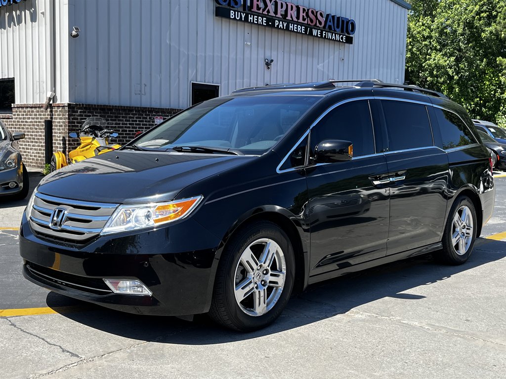2012 Honda Odyssey - $7,995
