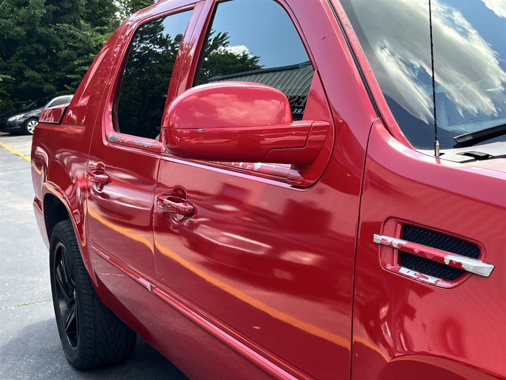 2007 Cadillac Escalade - $10,995