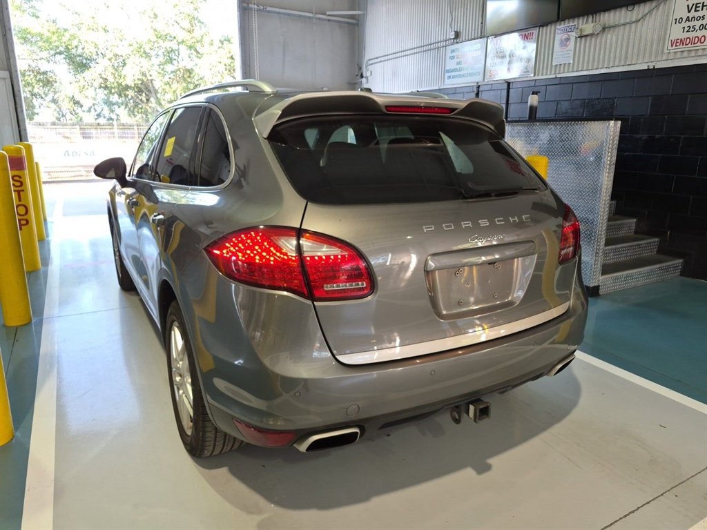 2014 Porsche Cayenne - $14,995